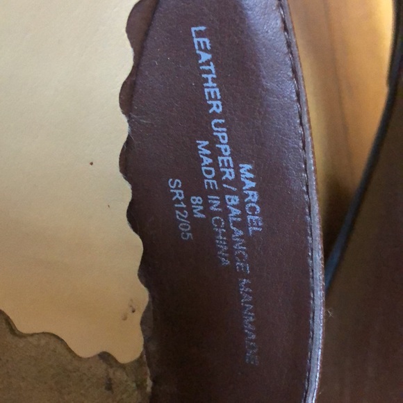Liz Claiborne brown leather mules, Size 8, narrow - Picture 4 of 8